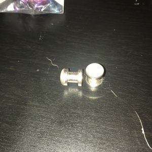 2G pearl gauges
